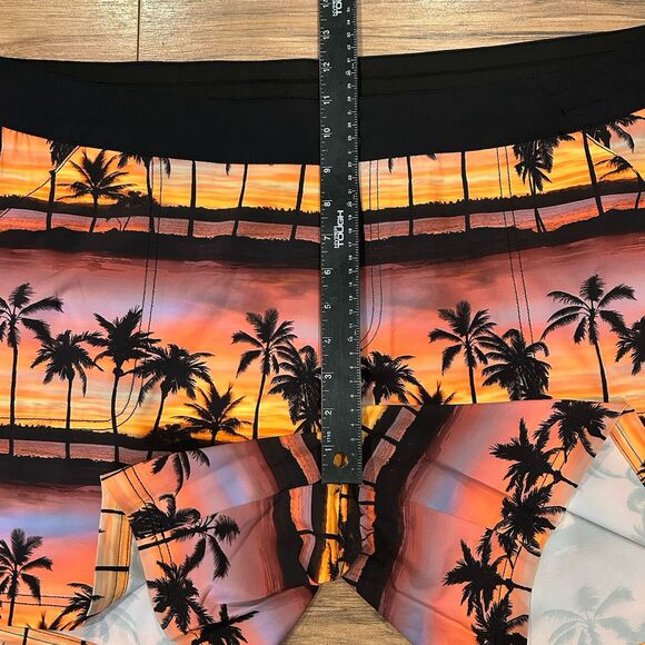 NWT Sea Doo Classic Boardshort Womens 6” Size 2XL Tropical Beach Swim Short - Picture 7 of 11